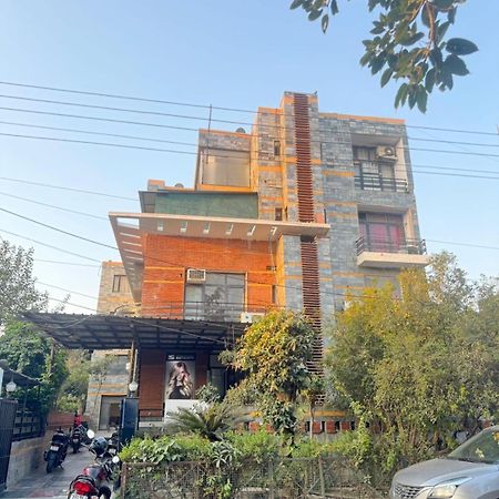 Hotel Warm Welcome - Noida Sector 51 Zewnętrze zdjęcie
