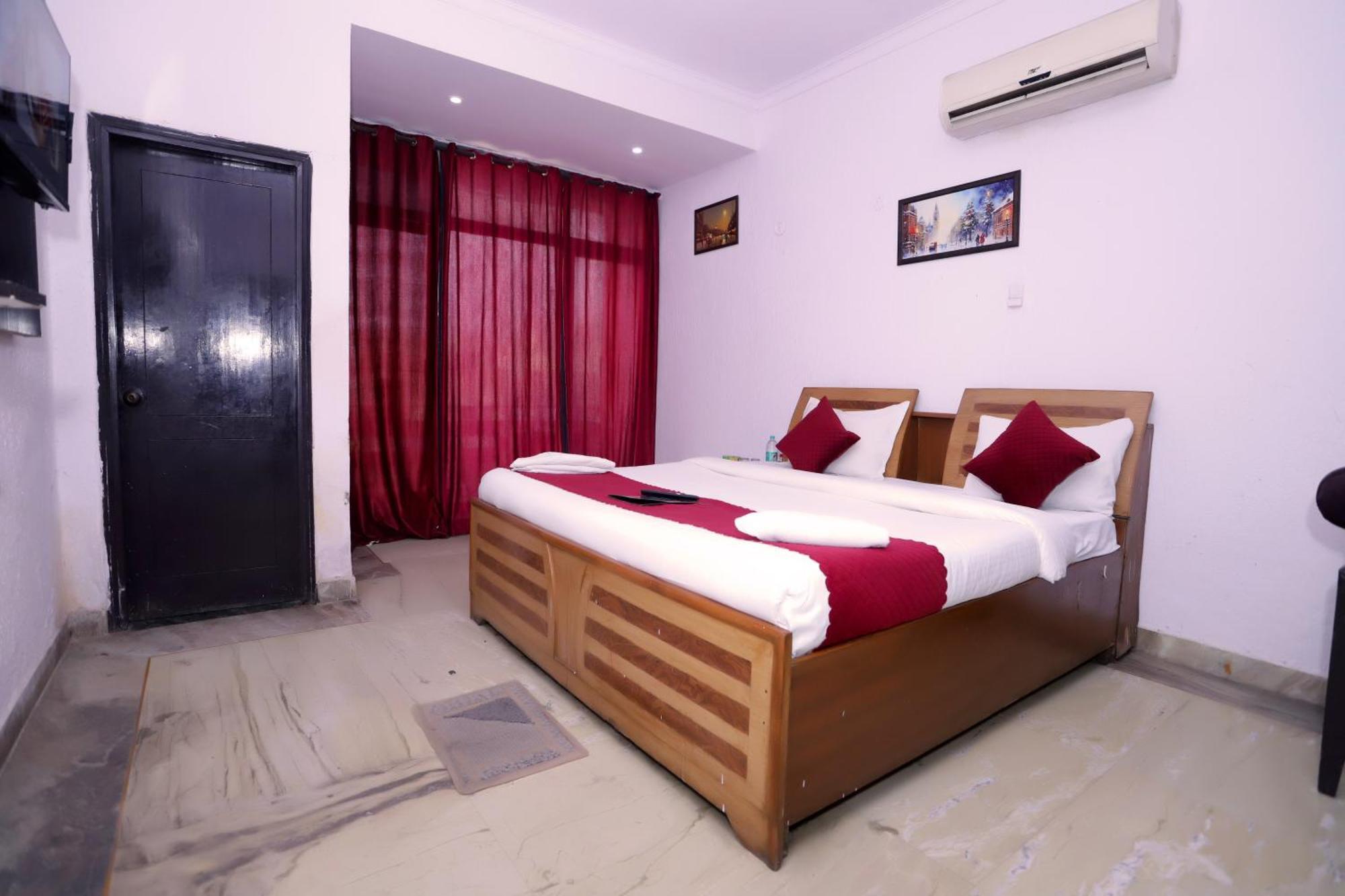 Hotel Warm Welcome - Noida Sector 51 Zewnętrze zdjęcie