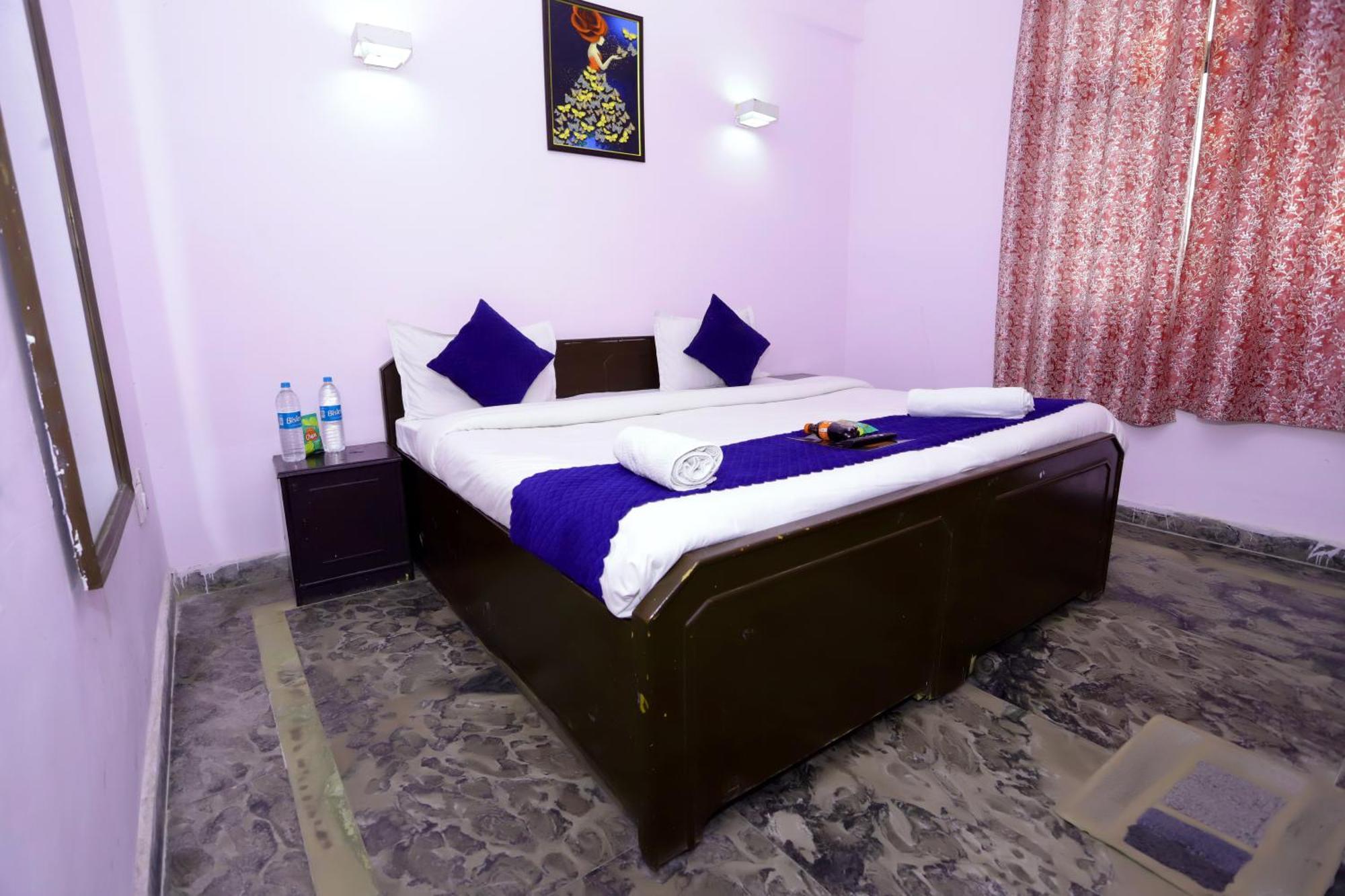 Hotel Warm Welcome - Noida Sector 51 Zewnętrze zdjęcie
