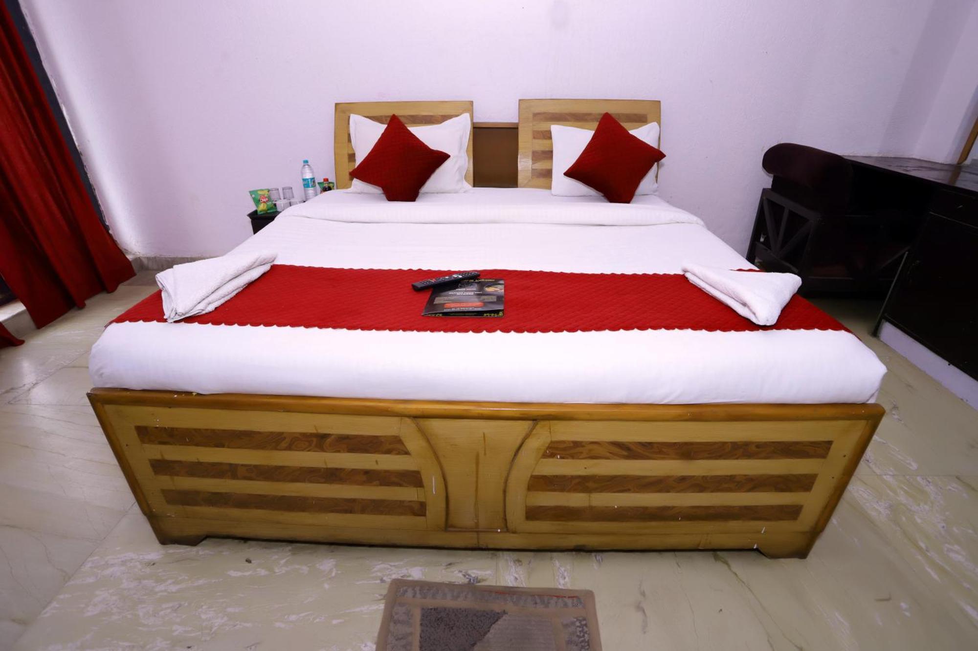 Hotel Warm Welcome - Noida Sector 51 Zewnętrze zdjęcie