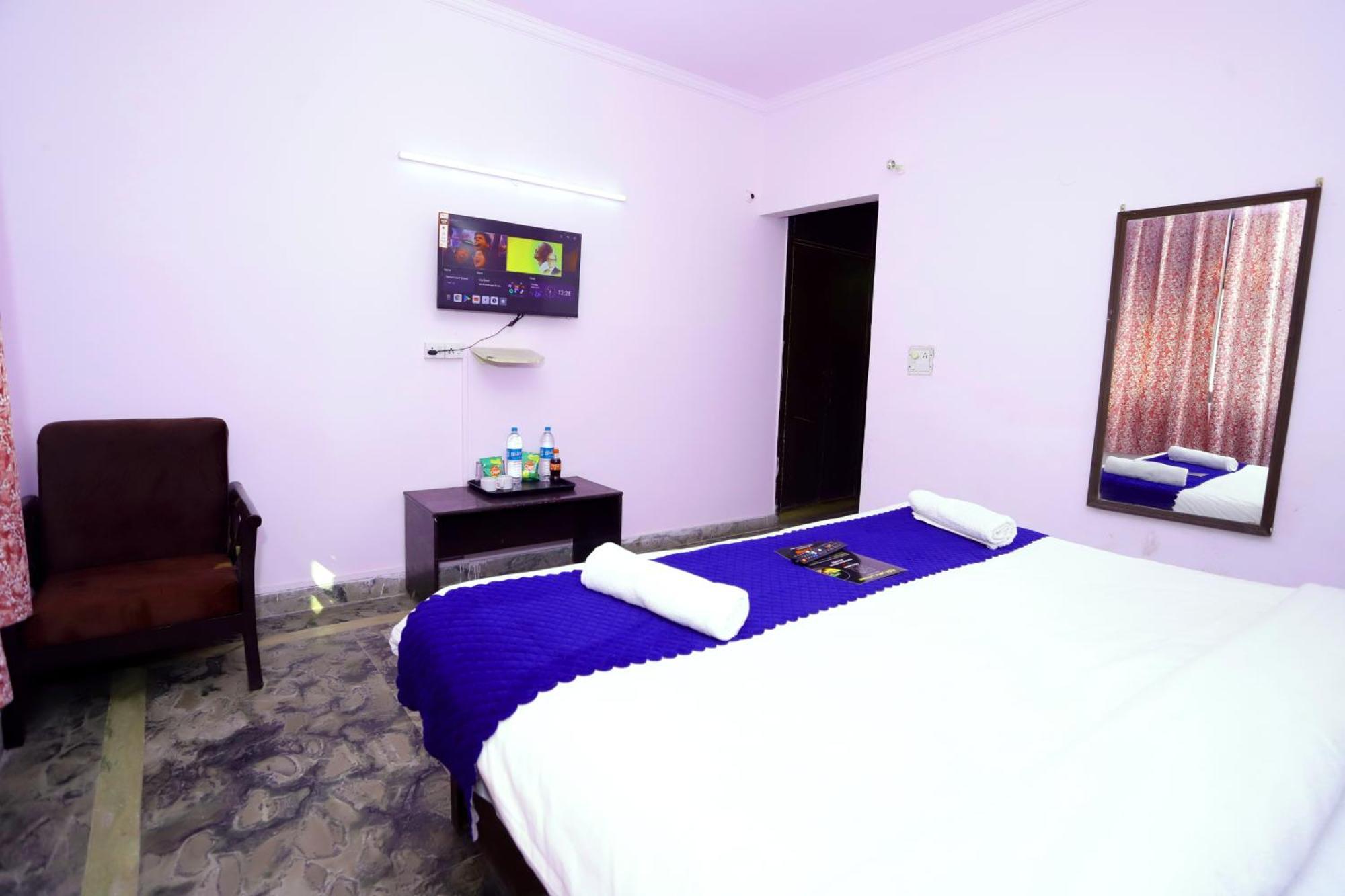 Hotel Warm Welcome - Noida Sector 51 Zewnętrze zdjęcie